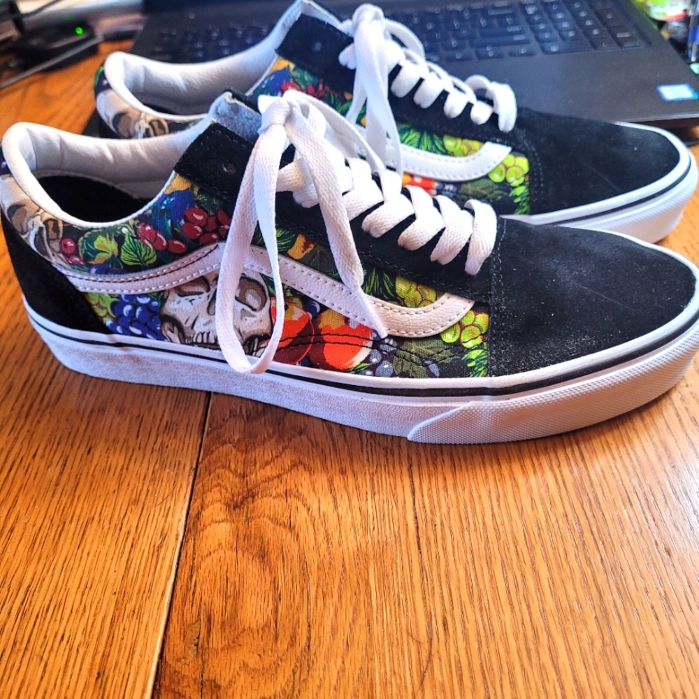 Ladies Sneakers
